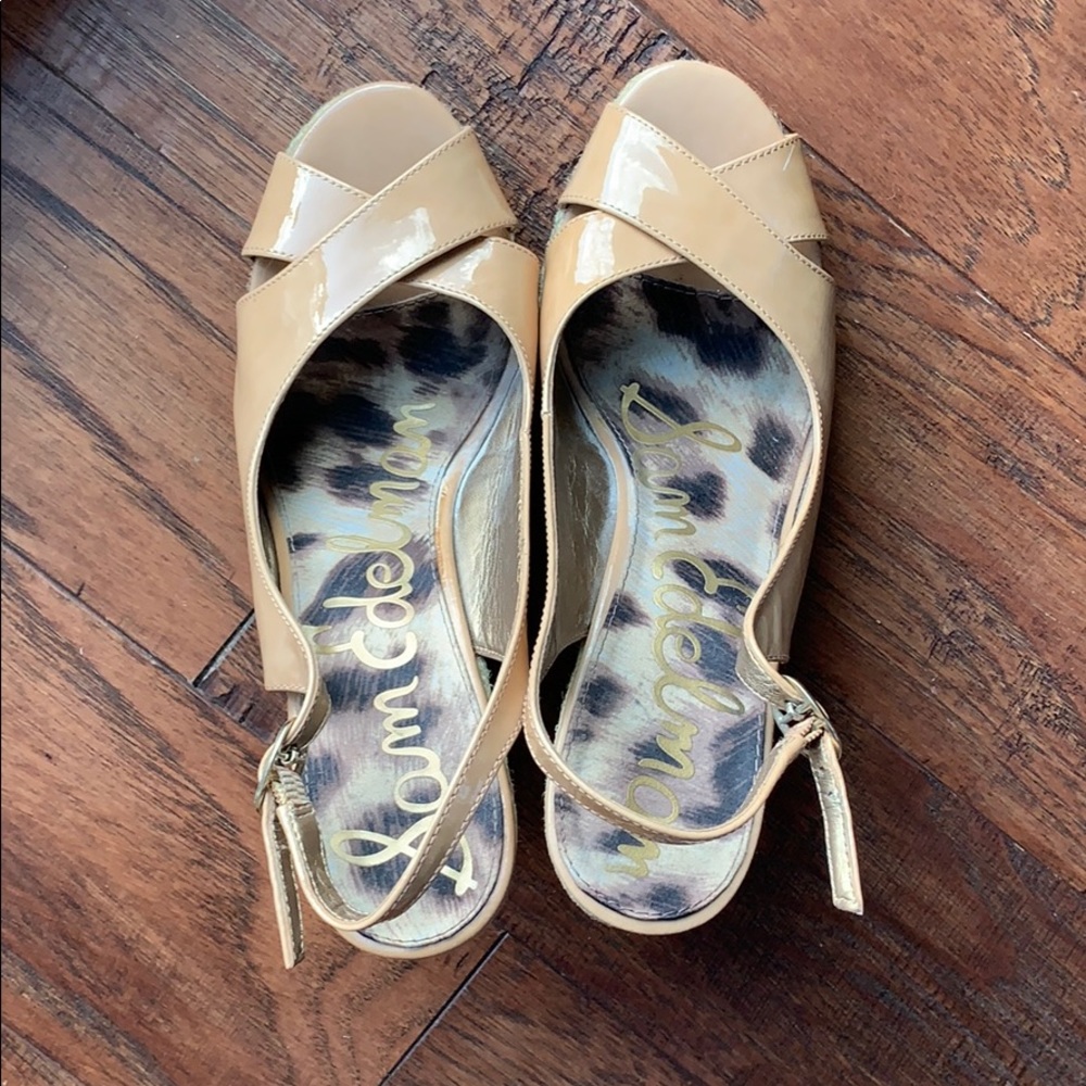 Sam Edelman s9 beige peep-toe patent espadrilles